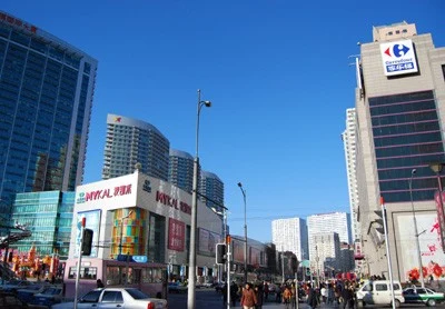 西安路沿线商业街景(历史资料照片)
